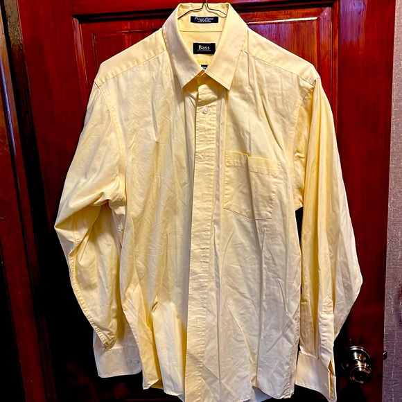 G H Bass & Co Shirt Wrinkle Free Mens Size 15-15 1/2 Medium. Excellent Condition - Picture 1 of 4